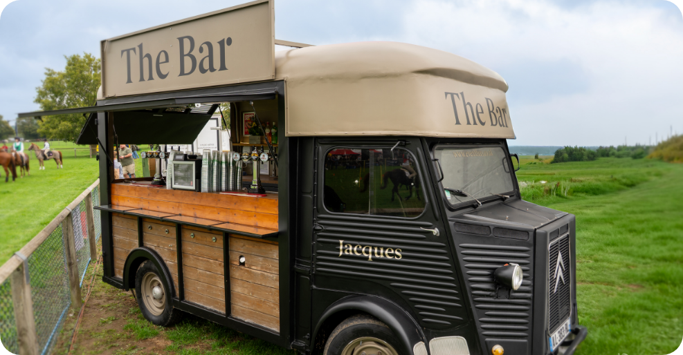 Featured image for “Jacques – Citroen Vintage Bar”